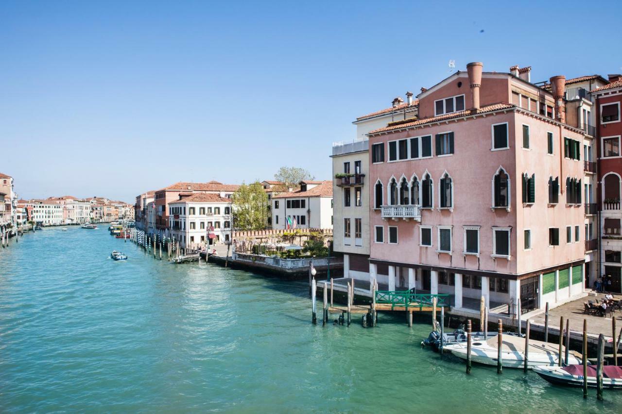 Palazzetto Foscari Bed & Breakfast เวนิส ภายนอก รูปภาพ